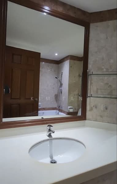 The Springbloom, 143 Serangoon Avenue 3, 2 Bedrooms, 1,130 sqft, Condominium For Sale, by Kim Tan, 500188595 - Bathroom - PropertyGuru.com.sg