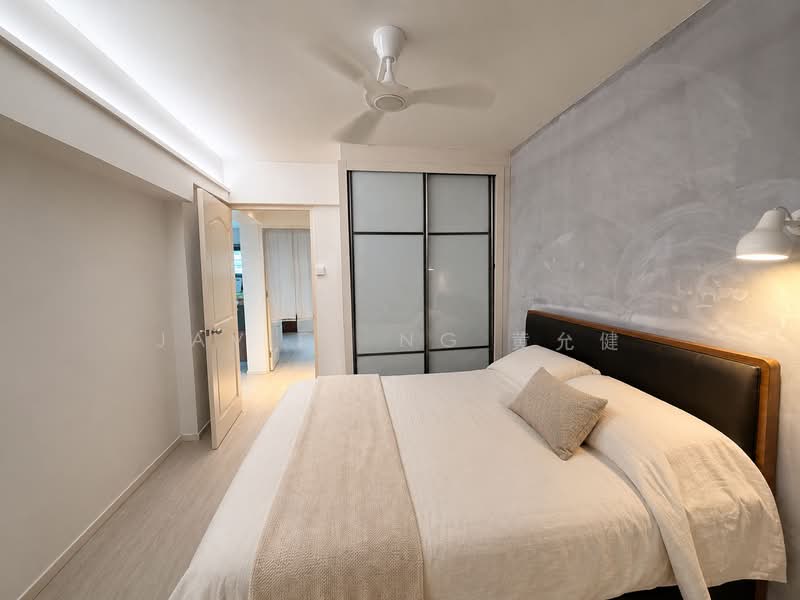 320 Clementi Avenue 4, 320 Clementi Avenue 4, 2 Bedrooms, 721 sqft, HDB Flat For Rent, by Javier Ng 黄允健, 500188597 - Bedroom - PropertyGuru.com.sg