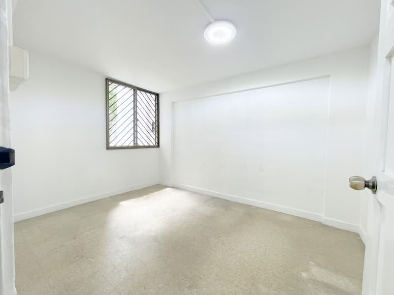 6 Ghim Moh Road, 6 Ghim Moh Road, 2 Bedrooms, 700 sqft, HDB Flat For Sale, by Jeff Chua, 500188603 - Common Room 2 - PropertyGuru.com.sg