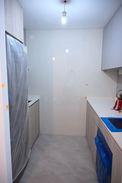 AMO Residence, 21 Ang Mo Kio Rise, 2 Bedrooms, 743 sqft, Condominium For Rent, by Vicky Yu, 500188609 - Kitchen - PropertyGuru.com.sg