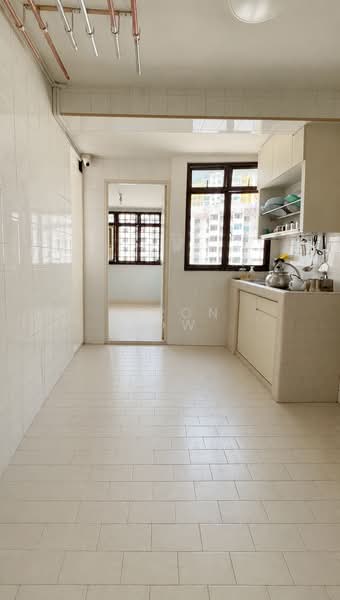 26 Jalan Klinik, 26 Jalan Klinik, 2 Bedrooms, 646 sqft, HDB Flat For Sale, by Veron Low, 500188623 - Kitchen - PropertyGuru.com.sg