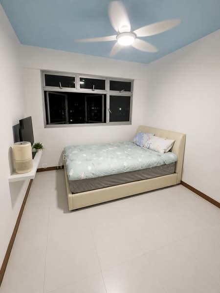 450A Sengkang West Way, 450A Sengkang West Way, 2 Bedrooms, 721 sqft, HDB Flat For Sale, by Brandon Choi Yong Suk, 500188624 - Bedroom - PropertyGuru.com.sg