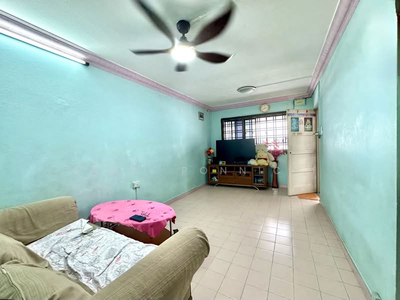 539 Bukit Batok Street 52, 539 Bukit Batok Street 52, 2 Bedrooms, 786 sqft, HDB Flat For Sale, by Jamal Ponnichi, 500188628 - Living Room - PropertyGuru.com.sg