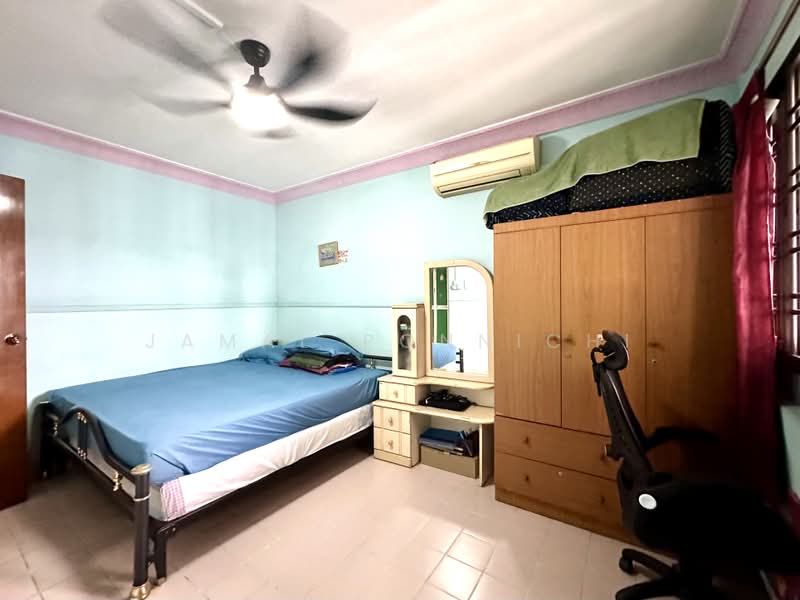 539 Bukit Batok Street 52, 539 Bukit Batok Street 52, 2 Bedrooms, 786 sqft, HDB Flat For Sale, by Jamal Ponnichi, 500188628 - Bedroom - PropertyGuru.com.sg