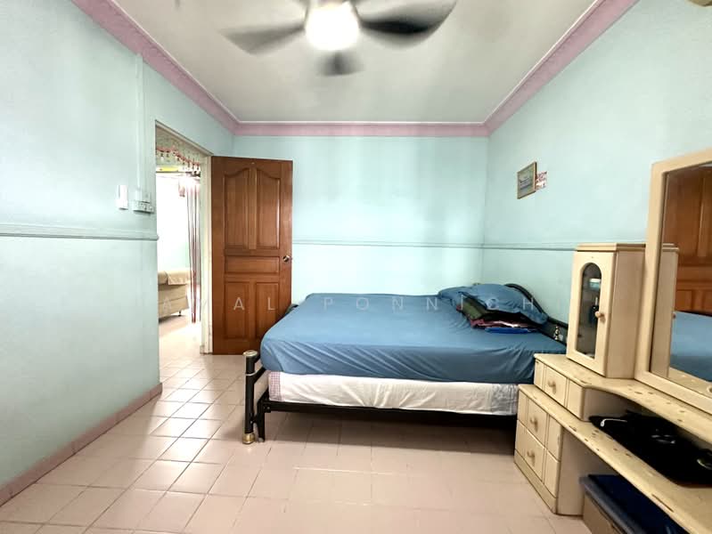 539 Bukit Batok Street 52, 539 Bukit Batok Street 52, 2 Bedrooms, 786 sqft, HDB Flat For Sale, by Jamal Ponnichi, 500188628 - Bedroom - PropertyGuru.com.sg