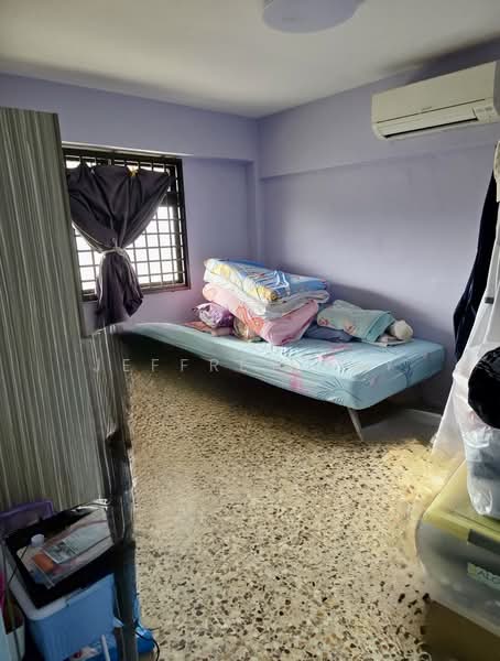 45 Sims Drive, 45 Sims Drive, 2 Bedrooms, 700 sqft, HDB Flat For Sale, by Jeffrey Tay, 500188631 - Bedroom - PropertyGuru.com.sg