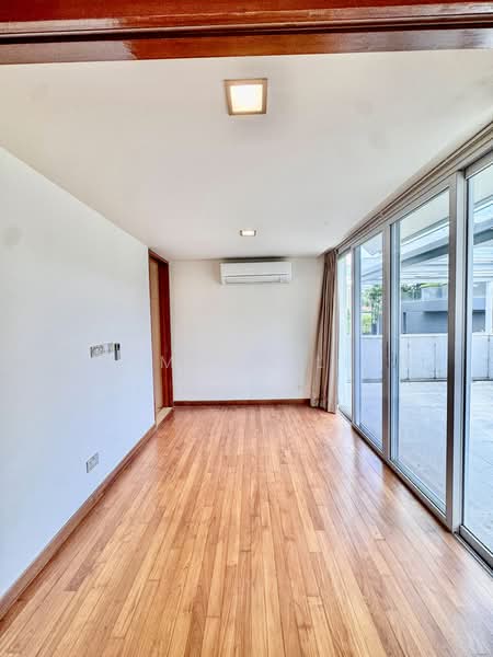 Kheam Hock Road, Kheam Hock Road, 6 Bedrooms, 13,000 sqft, Detached House For Rent, by Desmond Lian, 500188633 - PropertyGuru.com.sg