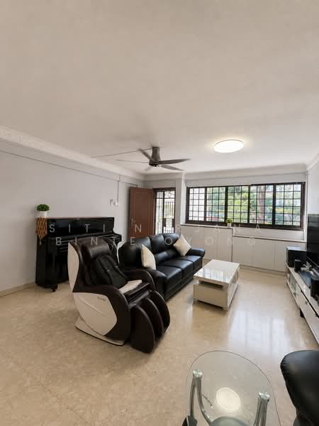 701 Hougang Avenue 2, 701 Hougang Avenue 2, 3 Bedrooms, 1,033 sqft, HDB Flat For Sale, by Siti Nurjana Binte Oyong, 500188634 - PropertyGuru.com.sg