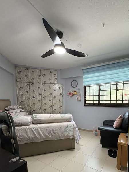 701 Hougang Avenue 2, 701 Hougang Avenue 2, 3 Bedrooms, 1,033 sqft, HDB Flat For Sale, by Siti Nurjana Binte Oyong, 500188634 - Bedroom - PropertyGuru.com.sg