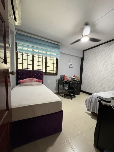 701 Hougang Avenue 2, 701 Hougang Avenue 2, 3 Bedrooms, 1,033 sqft, HDB Flat For Sale, by Siti Nurjana Binte Oyong, 500188634 - Bedroom - PropertyGuru.com.sg