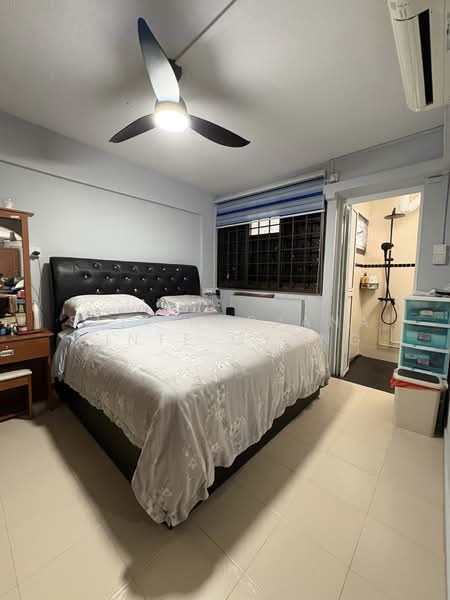 701 Hougang Avenue 2, 701 Hougang Avenue 2, 3 Bedrooms, 1,033 sqft, HDB Flat For Sale, by Siti Nurjana Binte Oyong, 500188634 - Bedroom - PropertyGuru.com.sg