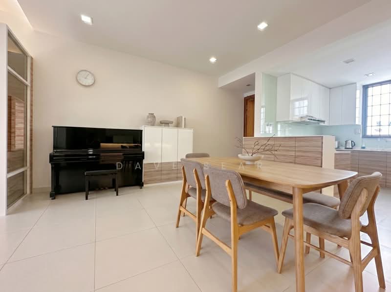 Seasons Park, 495 Yio Chu Kang Road, 3 Bedrooms, 1,249 sqft, Condominium For Sale, by Dave Sear, 500188638 - Dining Room - PropertyGuru.com.sg