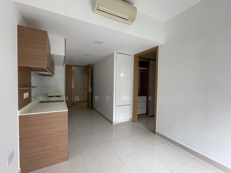 Coco Palms, 21 Pasir Ris Grove, 1 Bedroom, 463 sqft, Condominium For Rent, by Wong Boon Keng, 500188640 - Kitchen - PropertyGuru.com.sg