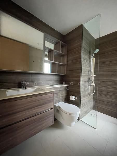 Coco Palms, 21 Pasir Ris Grove, 1 Bedroom, 463 sqft, Condominium For Rent, by Wong Boon Keng, 500188640 - Bathroom - PropertyGuru.com.sg