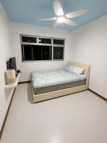 450A Sengkang West Way, 450A Sengkang West Way, 2 Bedrooms, 721 sqft, HDB Flat For Sale, by David Chun, 500188642 - Bedroom - PropertyGuru.com.sg