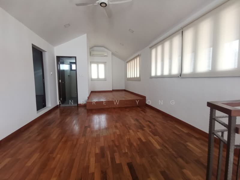 New Listing Unique 3 Storey Detached, , 6 Bedrooms, 4,800 sqft, Detached House For Rent, by Andrew Yong, 500188654 - Interior - PropertyGuru.com.sg