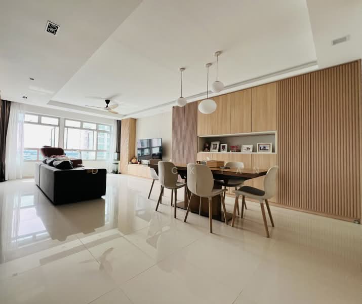 28 Ghim Moh Link, 28 Ghim Moh Link, 3 Bedrooms, 1,216 sqft, HDB Flat For Sale, by Derrick Tan, 500188655 - Living Room - PropertyGuru.com.sg