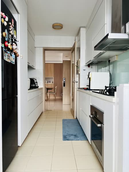 28 Ghim Moh Link, 28 Ghim Moh Link, 3 Bedrooms, 1,216 sqft, HDB Flat For Sale, by Derrick Tan, 500188655 - Kitchen - PropertyGuru.com.sg
