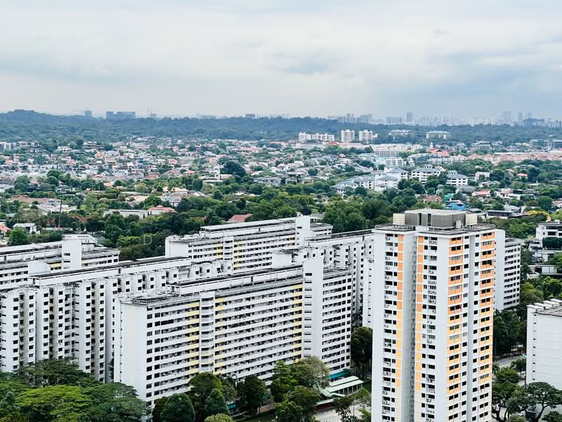 28 Ghim Moh Link, 28 Ghim Moh Link, 3 Bedrooms, 1,216 sqft, HDB Flat For Sale, by Derrick Tan, 500188655 - View from Living Room - PropertyGuru.com.sg