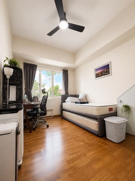 Seletar Springs Condominium, 110 Gerald Drive, 3 Bedrooms, 1,302 sqft, Condominium For Sale, by Kriste Cheong, 500188657 - Bedroom - PropertyGuru.com.sg