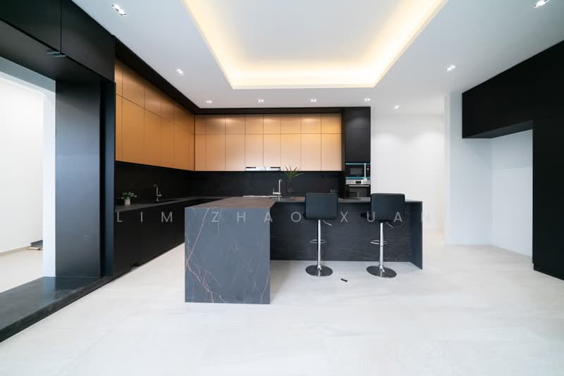 Modern Semi-Detached near Bayshore MRT for Short-Term Rental, , 7 Bedrooms, 8,882 sqft, Semi-Detached House For Rent, by Lim Zhao Xuan, 500188660 - Kitchen - PropertyGuru.com.sg