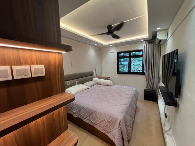 302 Clementi Avenue 4, 302 Clementi Avenue 4, 3 Bedrooms, 990 sqft, HDB Flat For Rent, by Ben Lau, 500188668 - Aircon Bedroom 2 - PropertyGuru.com.sg