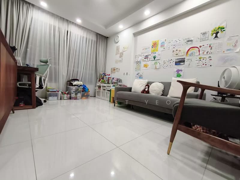 619A Tampines Street 61, 619A Tampines Street 61, 3 Bedrooms, 1,001 sqft, HDB Flat For Sale, by Baptist Yeo, 500188669 - Living Room - PropertyGuru.com.sg