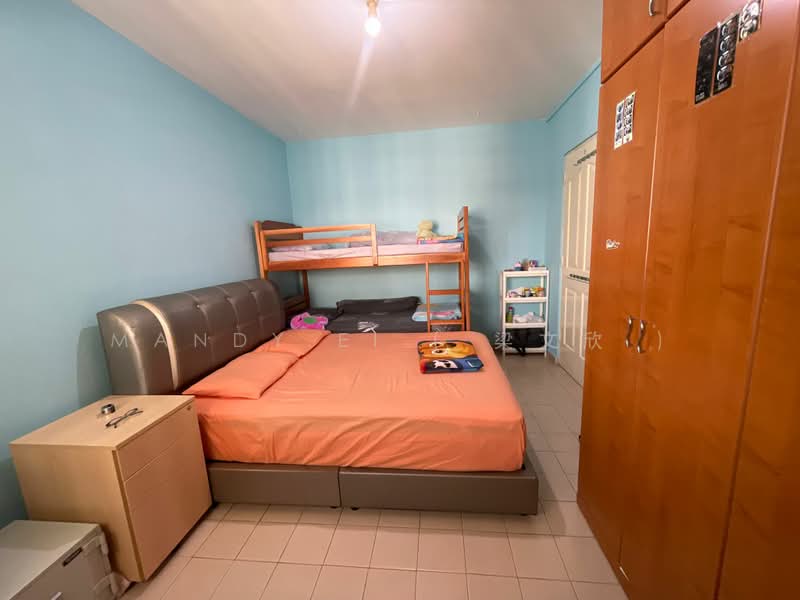 263 Bukit Batok East Avenue 4, 263 Bukit Batok East Avenue 4, 2 Bedrooms, 785 sqft, HDB Flat For Sale, by Mandy Ei ( 梁文欣 ), 500188671 - Bedroom - PropertyGuru.com.sg