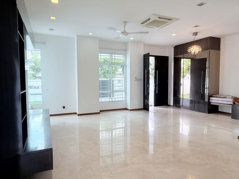 Serangoon Garden Estate, Bridport Avenue, 5 Bedrooms, 4,600 sqft, Semi-Detached House For Rent, by Eve Tan, 500188678 - Living Room - PropertyGuru.com.sg