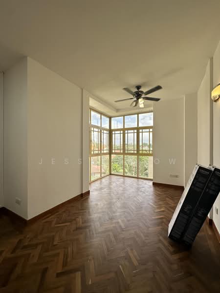 Orange Regency, 101 Fernhill Road, 3 Bedrooms, 2,422 sqft, Apartment For Rent, by Jessica Low, 500188683 - Living Room - PropertyGuru.com.sg