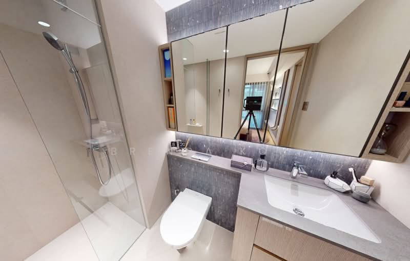 Nava Grove, 38 Pine Grove, 2 Bedrooms, 786 sqft, Condominium For Sale, by Brenda Koh, 500188695 - Bathroom - PropertyGuru.com.sg