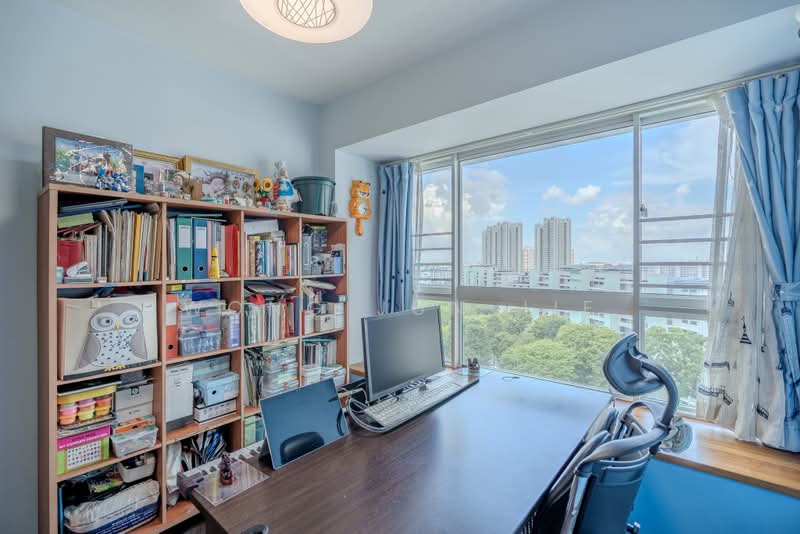 588D Ang Mo Kio Street 52, 588D Ang Mo Kio Street 52, 3 Bedrooms, 980 sqft, HDB Flat For Sale, by Wong Jun Jie, 500188704 - Study - PropertyGuru.com.sg