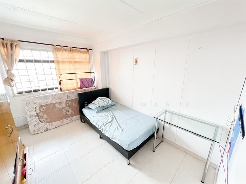 941 Hougang Street 92, 941 Hougang Street 92, 3 Bedrooms, 1,076 sqft, HDB Flat For Sale, by GANESHKUMAR K, 500188706 - Bedroom - PropertyGuru.com.sg