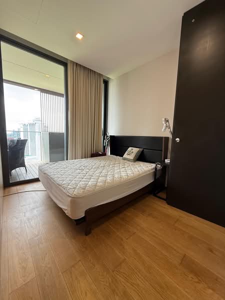 OUE Twin Peaks, 33 Leonie Hill Road, 1 Bedroom, 570 sqft, Condominium For Sale, by Gary Ong, 500188711 - Bedroom - PropertyGuru.com.sg