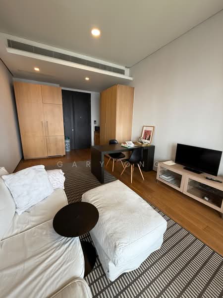 OUE Twin Peaks, 33 Leonie Hill Road, 1 Bedroom, 570 sqft, Condominium For Sale, by Gary Ong, 500188711 - Living Room - PropertyGuru.com.sg