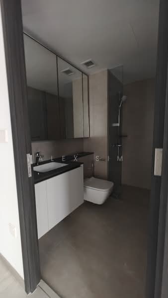 Sky Eden @ Bedok, 1 Bedok Central, 2 Bedrooms, 689 sqft, Condominium For Sale, by Alex Sim, 500188715 - Bathroom - PropertyGuru.com.sg