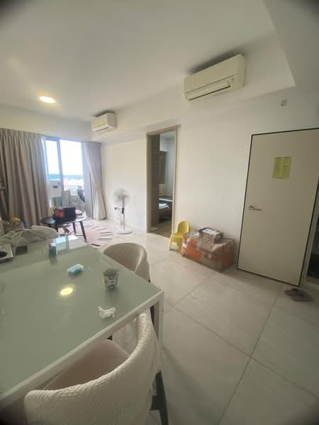 Stars of Kovan, 980 Upper Serangoon Road, 2 Bedrooms, 753 sqft, Condominium For Rent, by Jon Tan, 500188717 - Living Room - PropertyGuru.com.sg