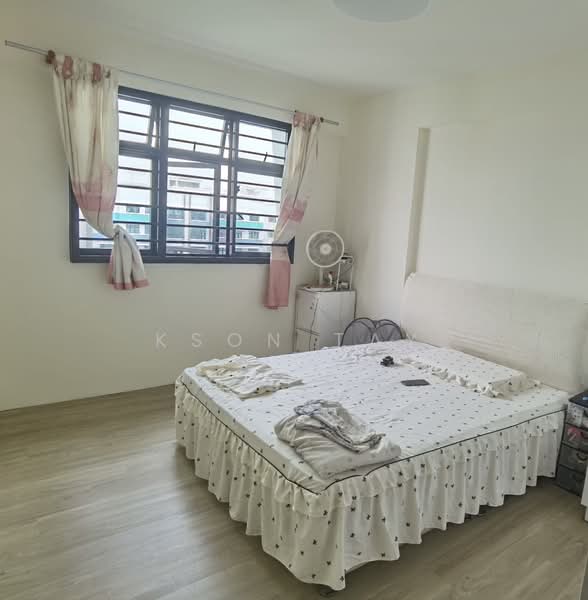 808B Choa Chu Kang Avenue 1, 808B Choa Chu Kang Avenue 1, 3 Bedrooms, 990 sqft, HDB Flat For Sale, by Kson Tay, 500188721 - Bedroom - PropertyGuru.com.sg
