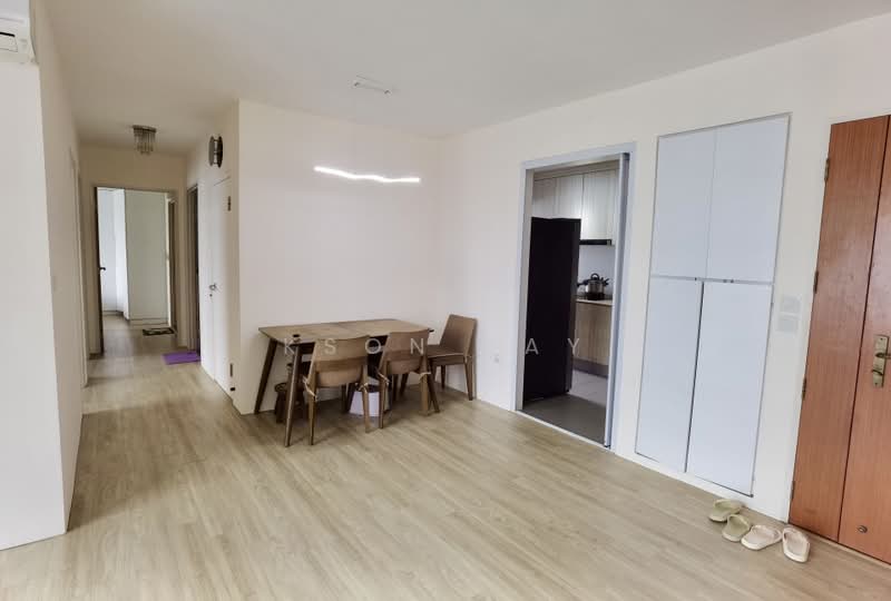 808B Choa Chu Kang Avenue 1, 808B Choa Chu Kang Avenue 1, 3 Bedrooms, 990 sqft, HDB Flat For Sale, by Kson Tay, 500188721 - Corridor - PropertyGuru.com.sg
