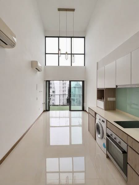 Kingsford Waterbay, 84 Upper Serangoon View, 2 Bedrooms, 872 sqft, Condominium For Rent, by Rozi Faith Naser, 500188722 - Living Room - PropertyGuru.com.sg