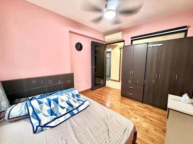 459 Segar Road, 459 Segar Road, 3 Bedrooms, 1,001 sqft, HDB Flat For Sale, by Hidayat Shariff, 500188725 - Bedroom - PropertyGuru.com.sg