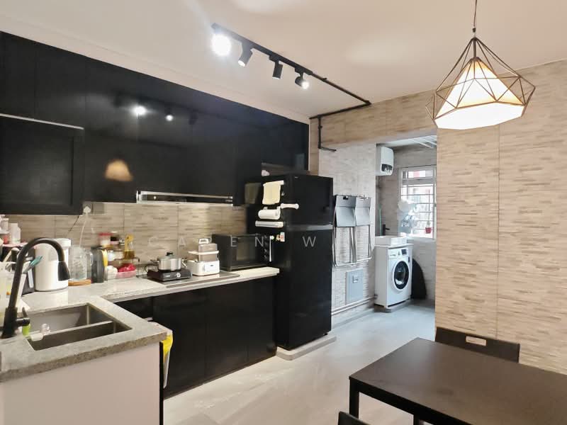 186 Bukit Batok West Avenue 6, 186 Bukit Batok West Avenue 6, 3 Bedrooms, 1,130 sqft, HDB Flat For Sale, by Caren Wong, 500188732 - Kitchen - PropertyGuru.com.sg