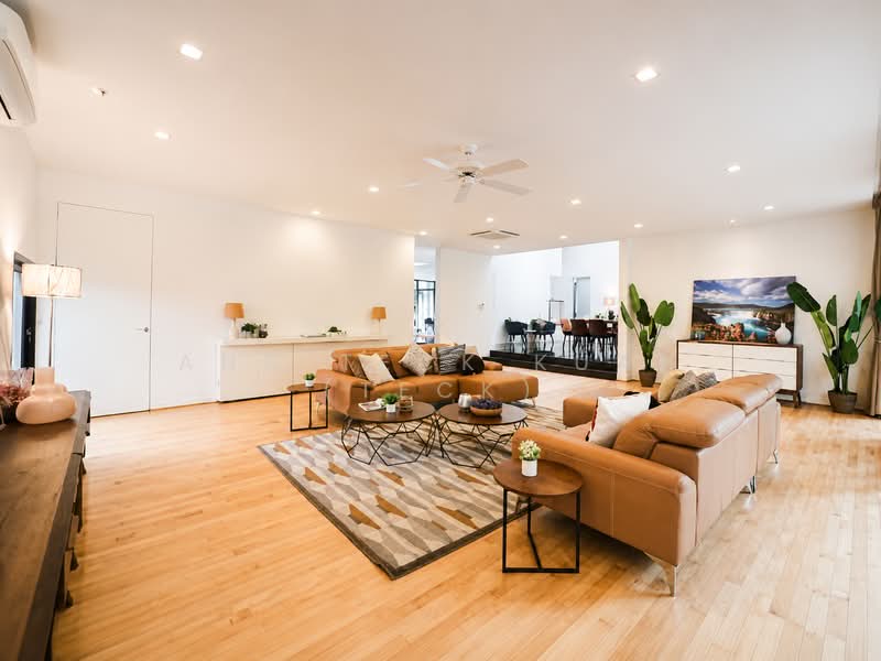 One of Raffles Park's Finest, Linden, Sunset Ave, Oriole Cres, 7 Bedrooms, 8,200 sqft, Bungalow House For Sale, by Ang Teck Kuan (Teck), 500188747 - Living Room - PropertyGuru.com.sg