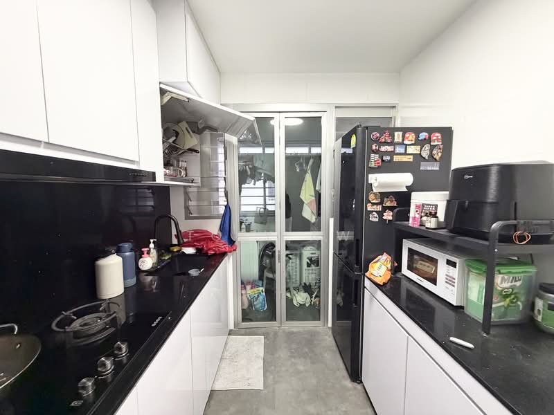 440A Bukit Batok West Avenue 8, 440A Bukit Batok West Avenue 8, 2 Bedrooms, 721 sqft, HDB Flat For Sale, by Toby Aw, 500188754 - PropertyGuru.com.sg