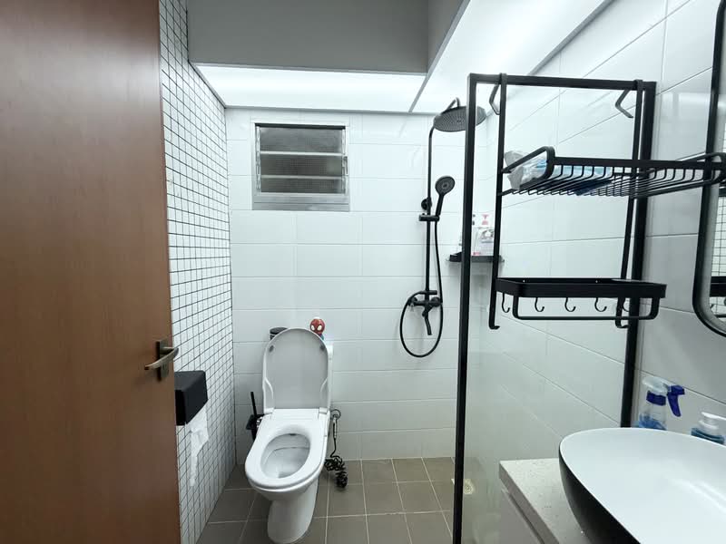 440A Bukit Batok West Avenue 8, 440A Bukit Batok West Avenue 8, 2 Bedrooms, 721 sqft, HDB Flat For Sale, by Toby Aw, 500188754 - PropertyGuru.com.sg