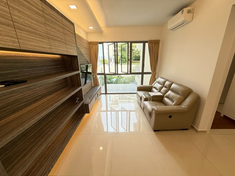 Bedok Residences, 14 Bedok North Drive, 2 Bedrooms, 883 sqft, Condominium For Rent, by Zach Lin, 500188757 - Living Room - PropertyGuru.com.sg