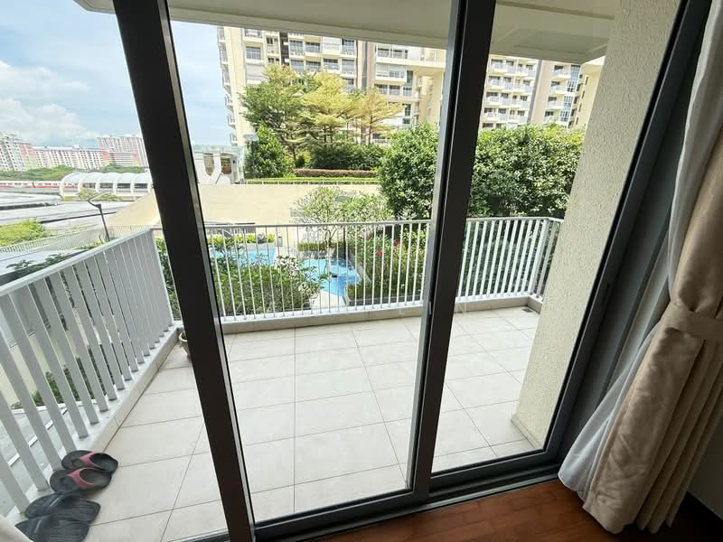 Bedok Residences, 14 Bedok North Drive, 2 Bedrooms, 883 sqft, Condominium For Rent, by Zach Lin, 500188757 - Balcony - PropertyGuru.com.sg