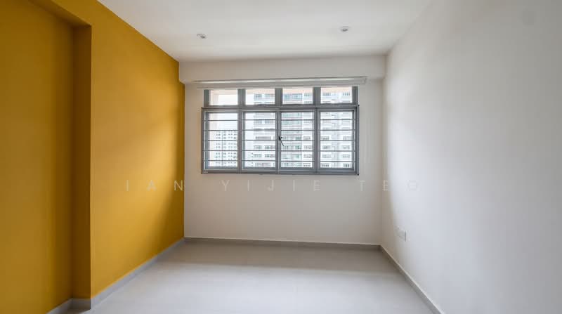 377B Hougang Street 32, 377B Hougang Street 32, 3 Bedrooms, 1,227 sqft, HDB Flat For Sale, by Ian Yijie Teo, 500188761 - Interior - PropertyGuru.com.sg