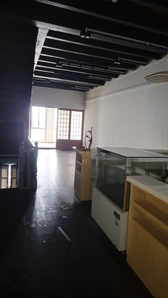 Sago Street : Retail, 17 Trengganu Street, 1,910 sqft, Shop / Shophouse For Rent, by Emily Yeoh 杨爱薇, 500188768 - Interior - CommercialGuru.com.sg