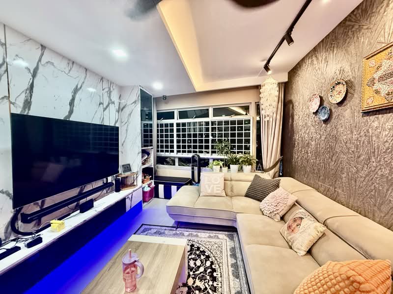 272C Sengkang Central, 272C Sengkang Central, 3 Bedrooms, 969 sqft, HDB Flat For Sale, by Angie Lua, 500188770 - Living Room - PropertyGuru.com.sg